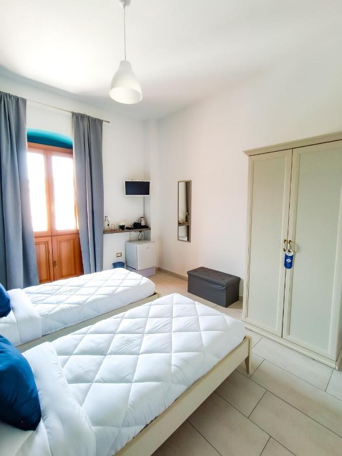 La Residenza B&B Giba Екстериор снимка