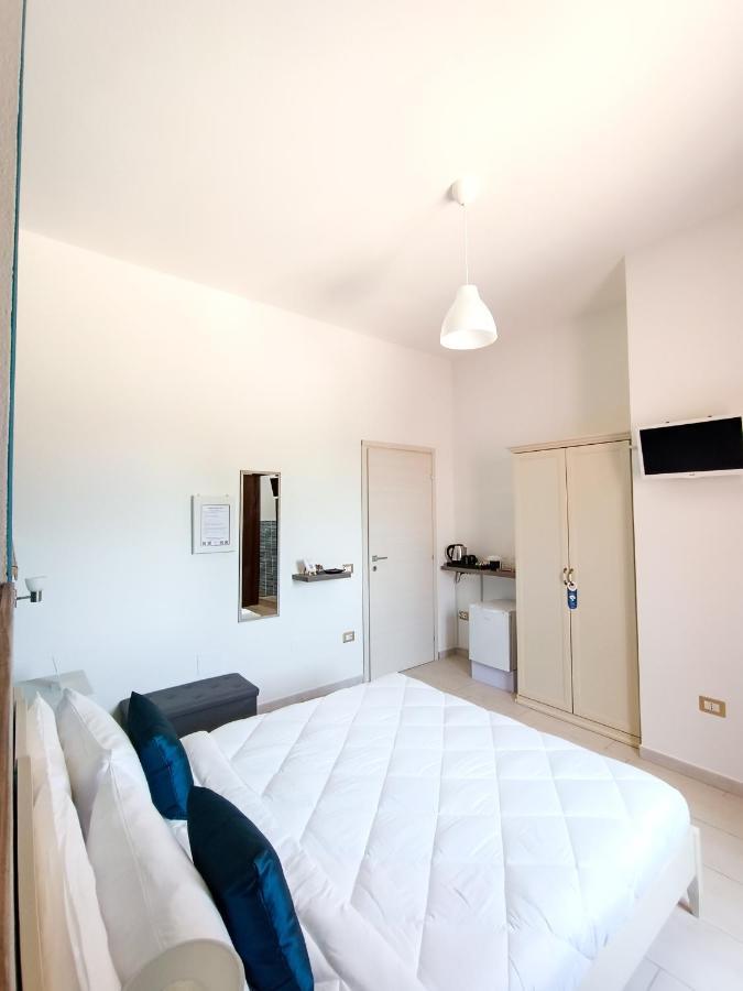 La Residenza B&B Giba Екстериор снимка